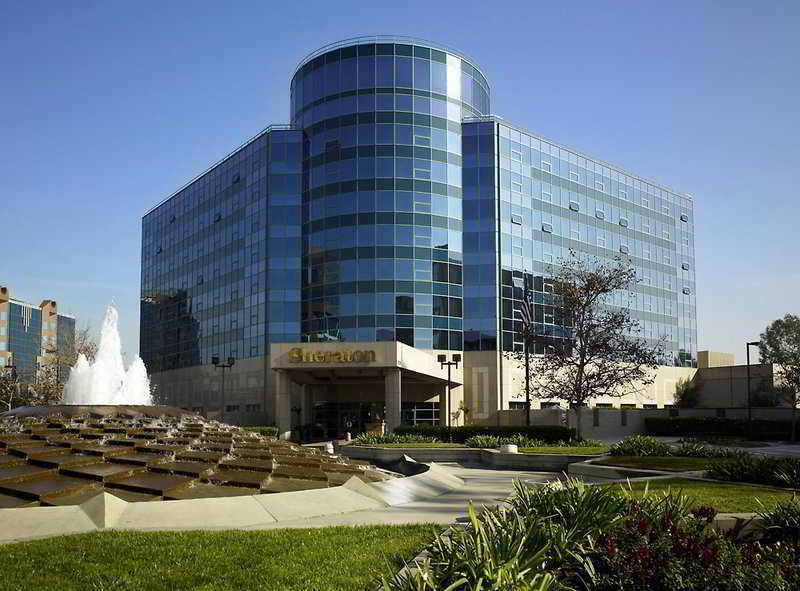 Sheraton Cerritos Hotel