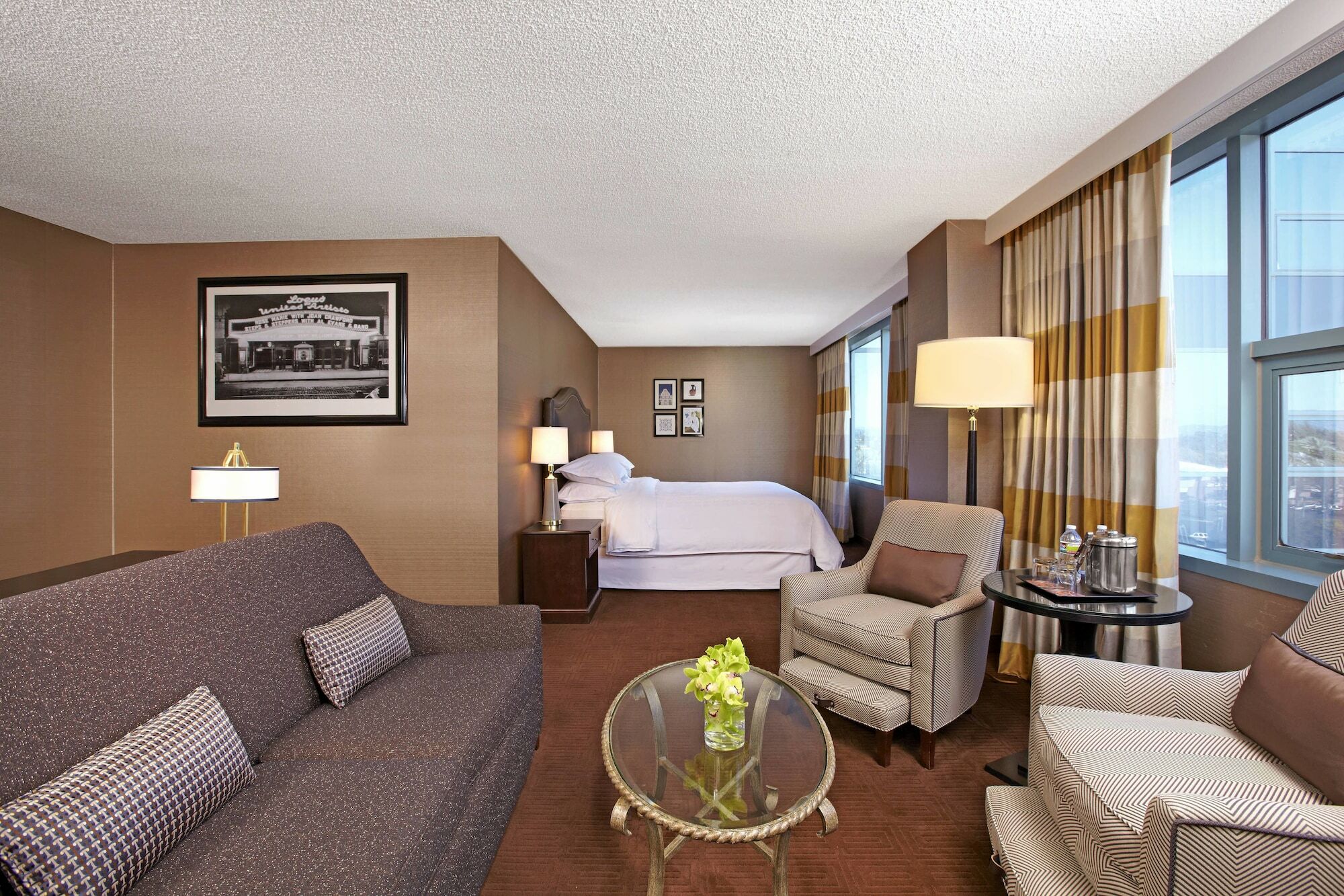 Hotel Sheraton Cerritos 3*