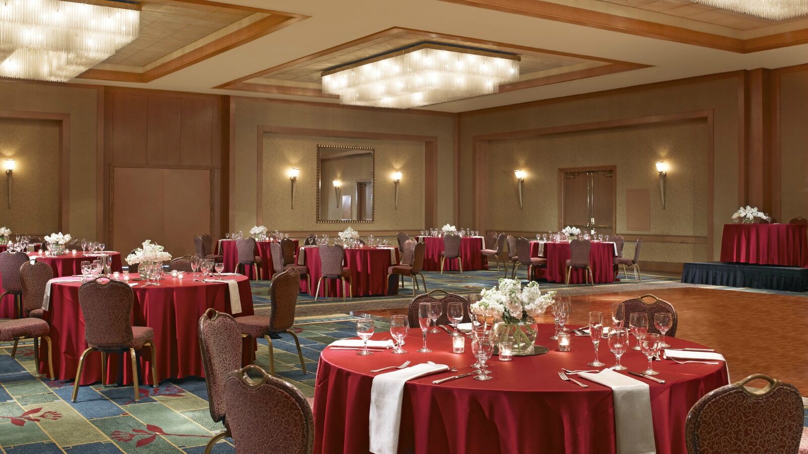 Sheraton Cerritos Hotel 3*